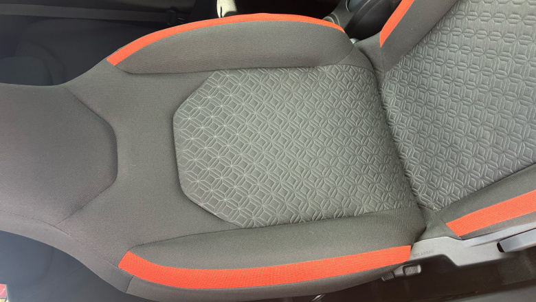 Toyota Aygo X 1.0 VVT-i Edge 5dr Petrol Hatchback
